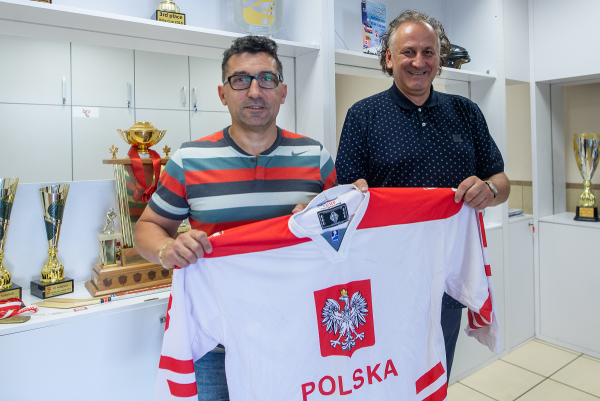 Robert Clapper va conduce echipa poloneză de hochei pe gheață în următorii doi ani – Suski.dlawas.info – portal de informații și știri